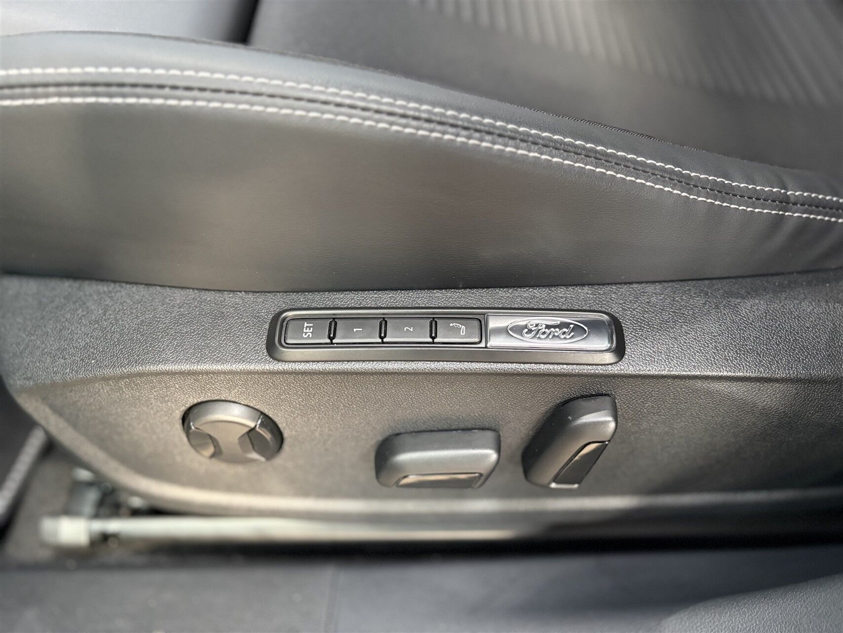 Billede af Ford Capri EL UR Premium 286HK 5d Aut.