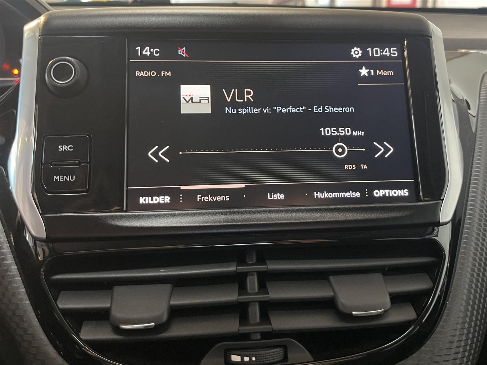 Billede af Peugeot 2008 1,2 e-THP Allure Sky 110HK 5d