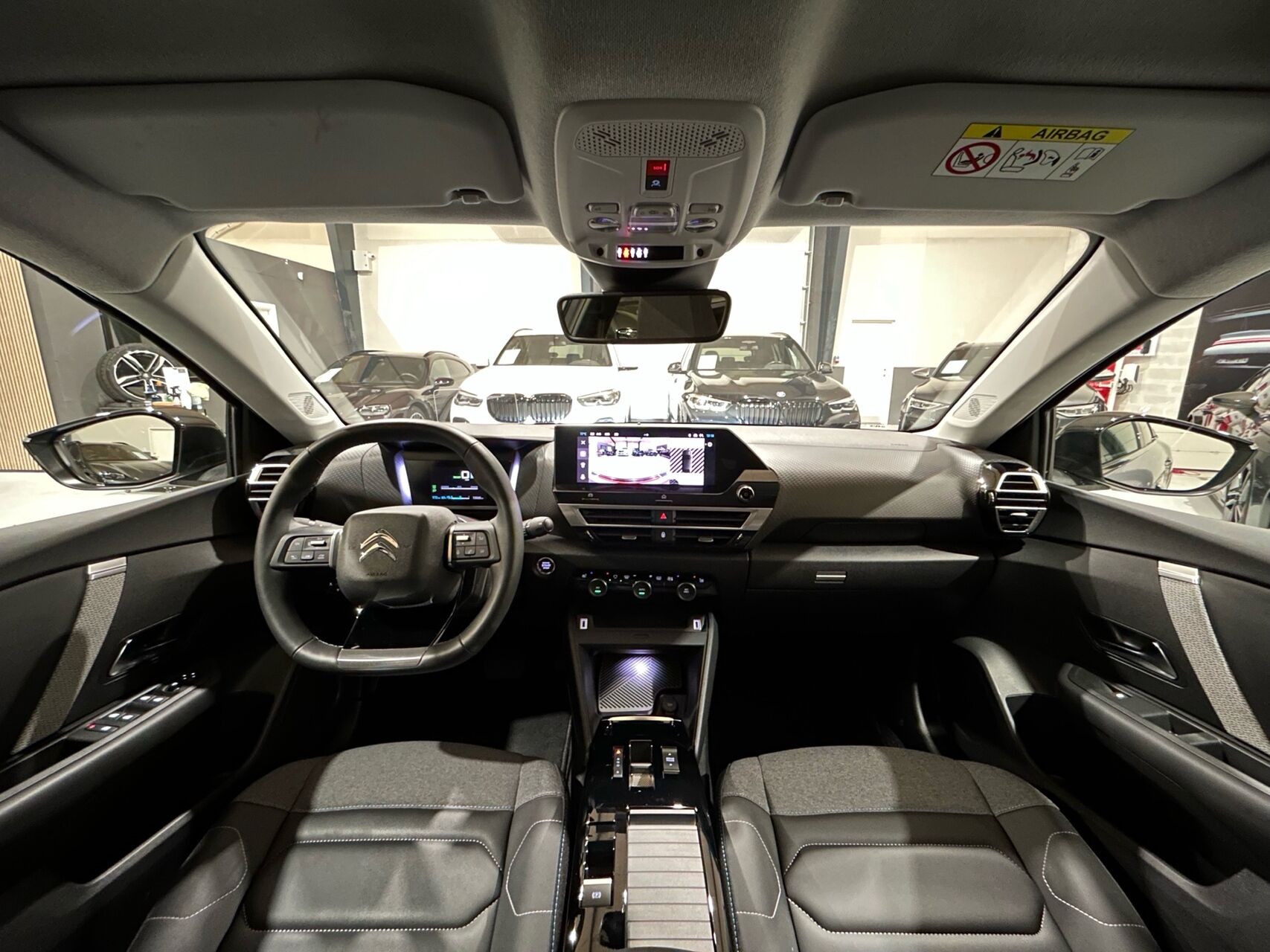 Billede af Citroën e-C4 EL Max 136HK 5d Aut.