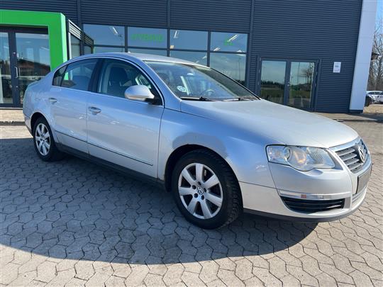 VW Passat 2,0 FSI Comfortline 150HK
