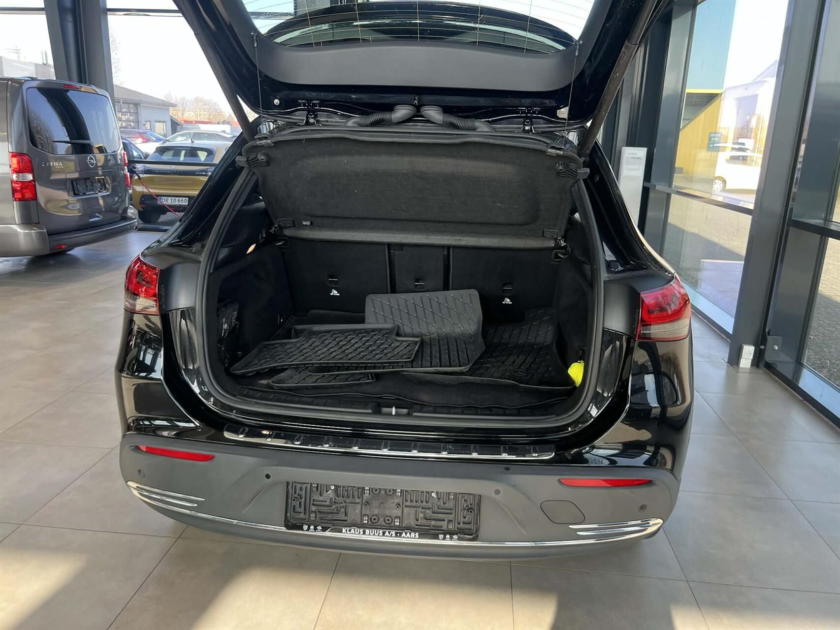 Billede af Mercedes-Benz EQA 250 EL 190HK 5d Aut.