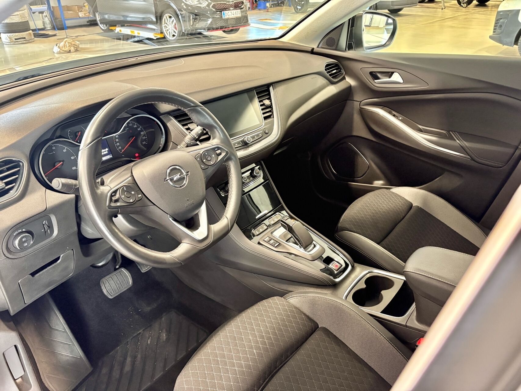 Billede af Opel Grandland X 1,6 PHEV  Plugin-hybrid Ultimate 225HK 5d 8g Aut.