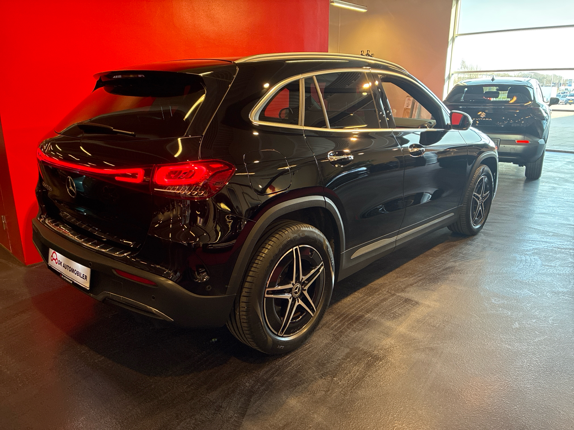 Billede af Mercedes-Benz EQA 250+ EL AMG Line 190HK 5d Aut.