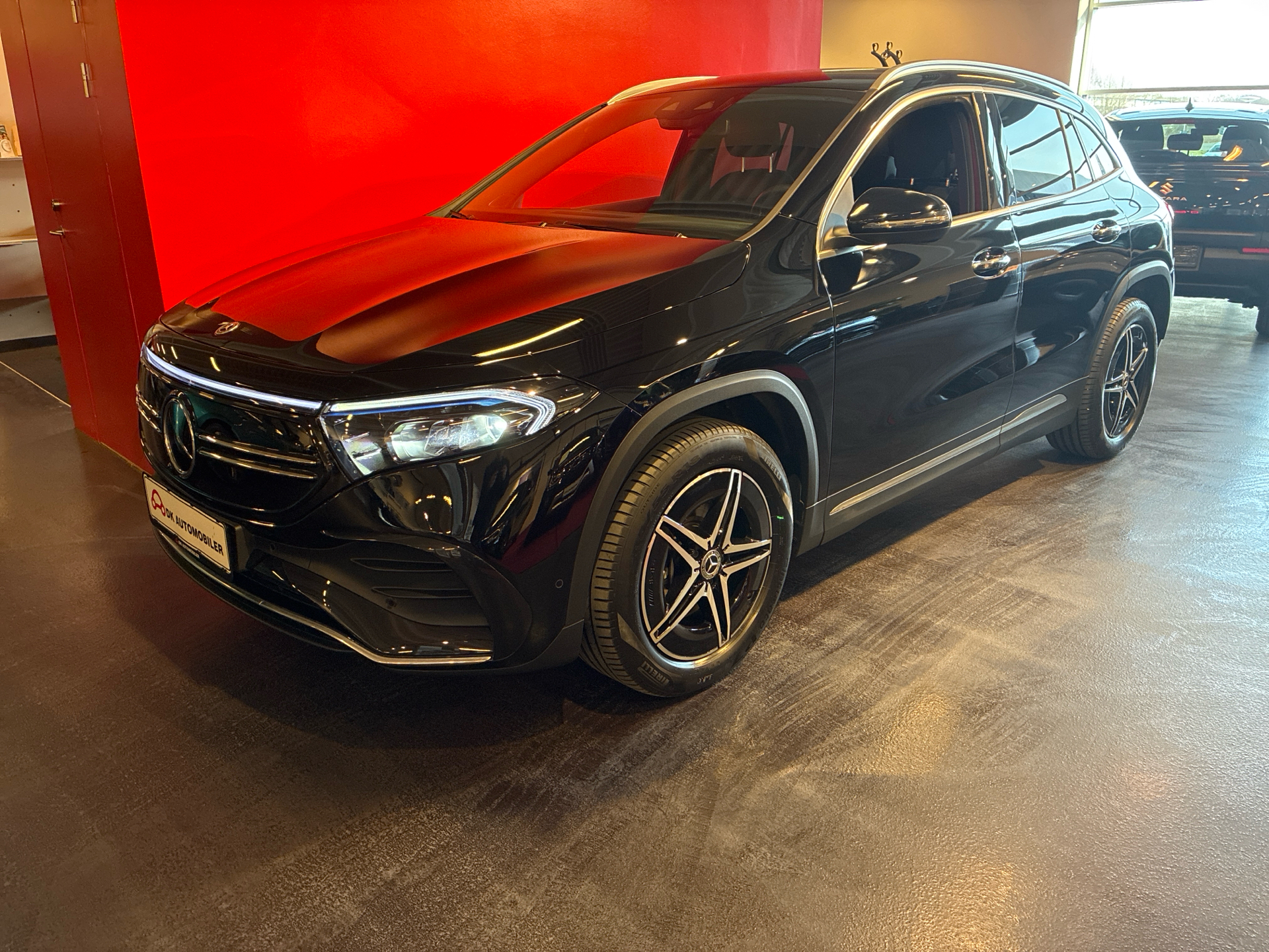 Billede af Mercedes-Benz EQA 250+ EL AMG Line 190HK 5d Aut.