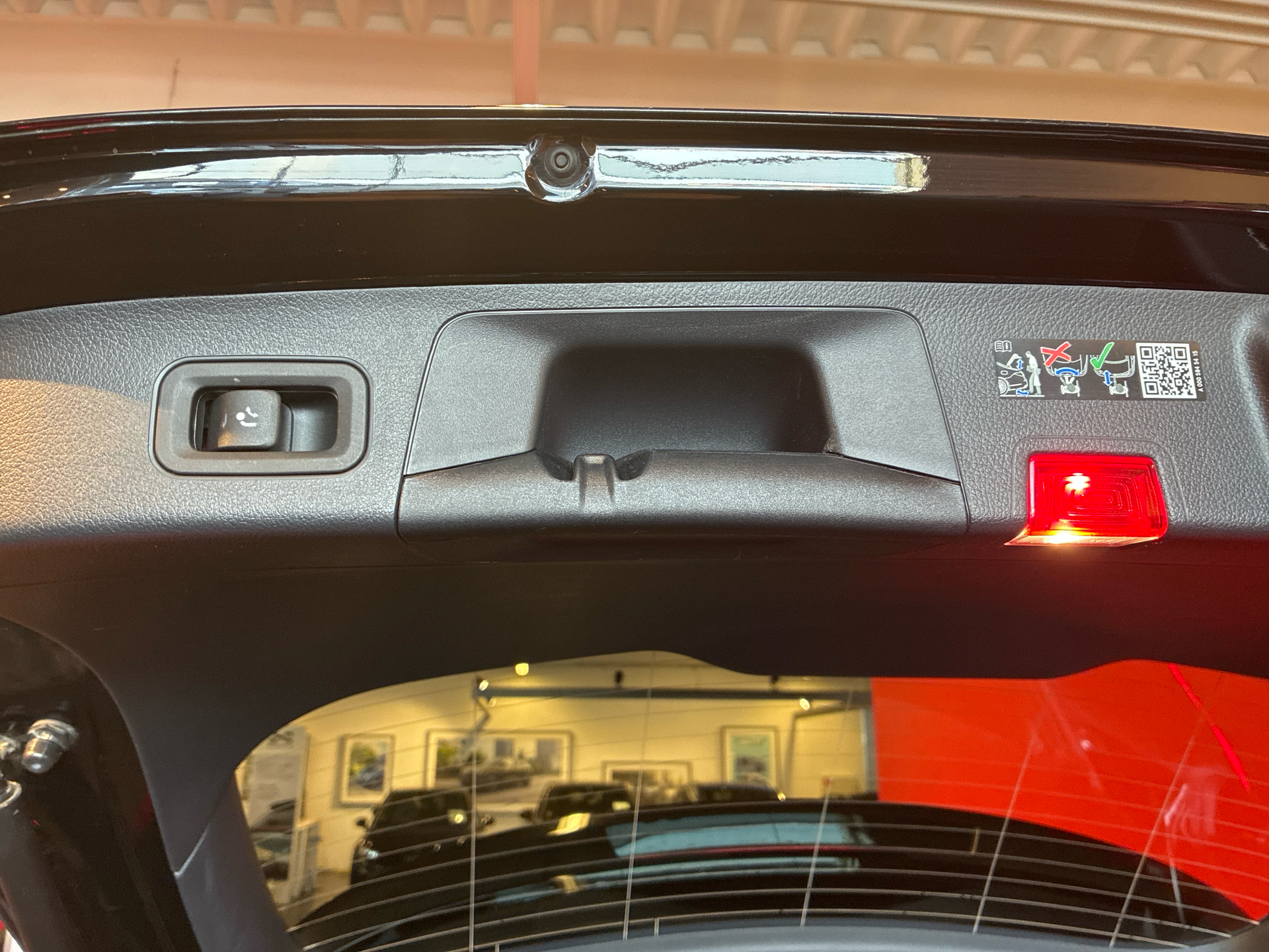 Billede af Mercedes-Benz EQA 250+ EL AMG Line 190HK 5d Aut.