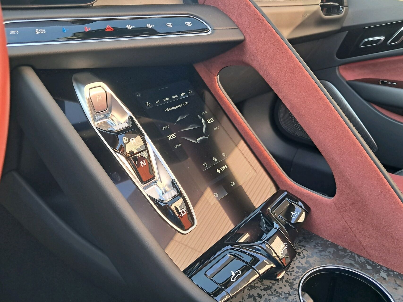 Billede af MG Cyberster EL Performance GT 4x4 510HK Cabr. Aut.