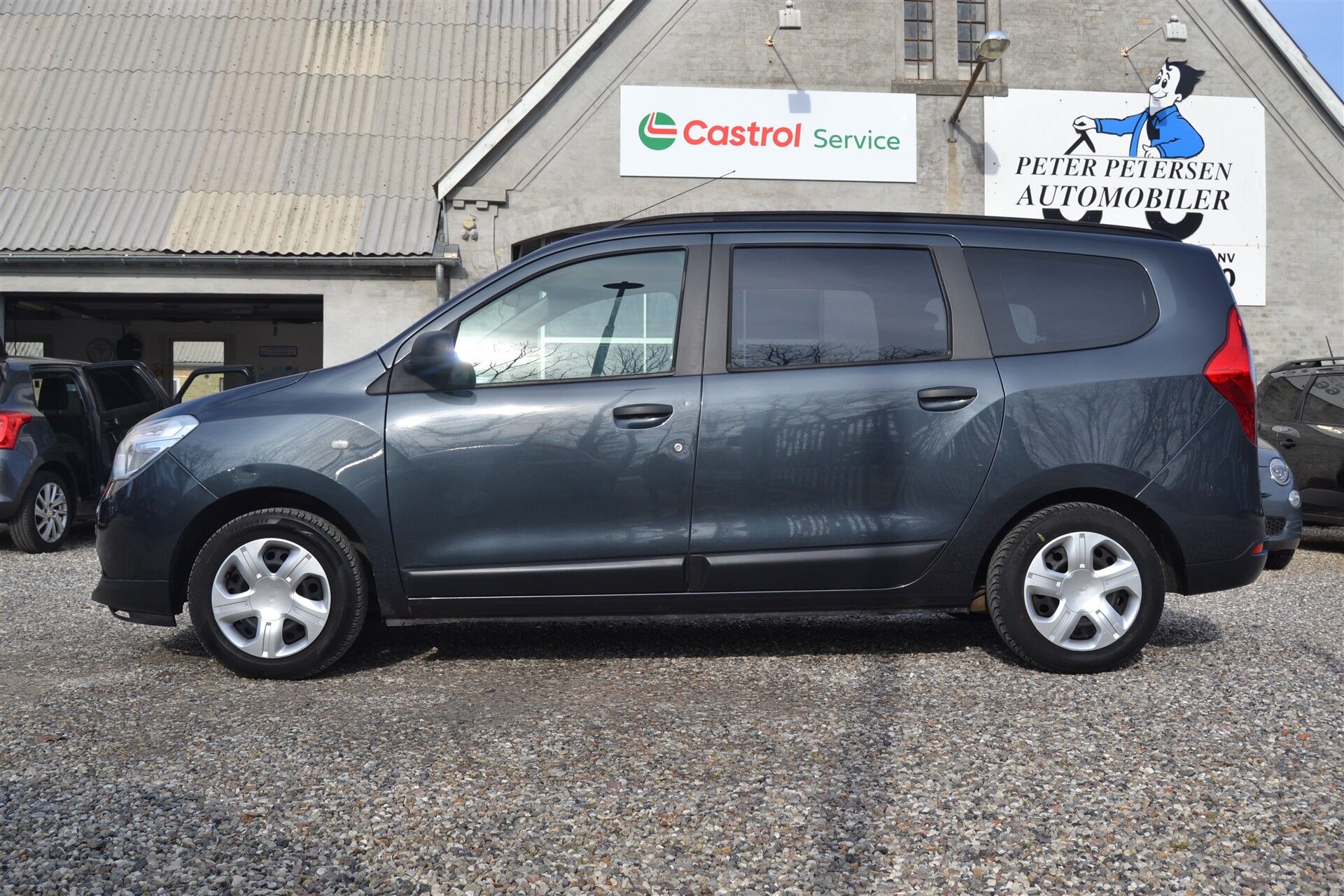 Billede af Dacia Lodgy 7 Sæder 1,6 16V Ambiance Start/Stop 102HK