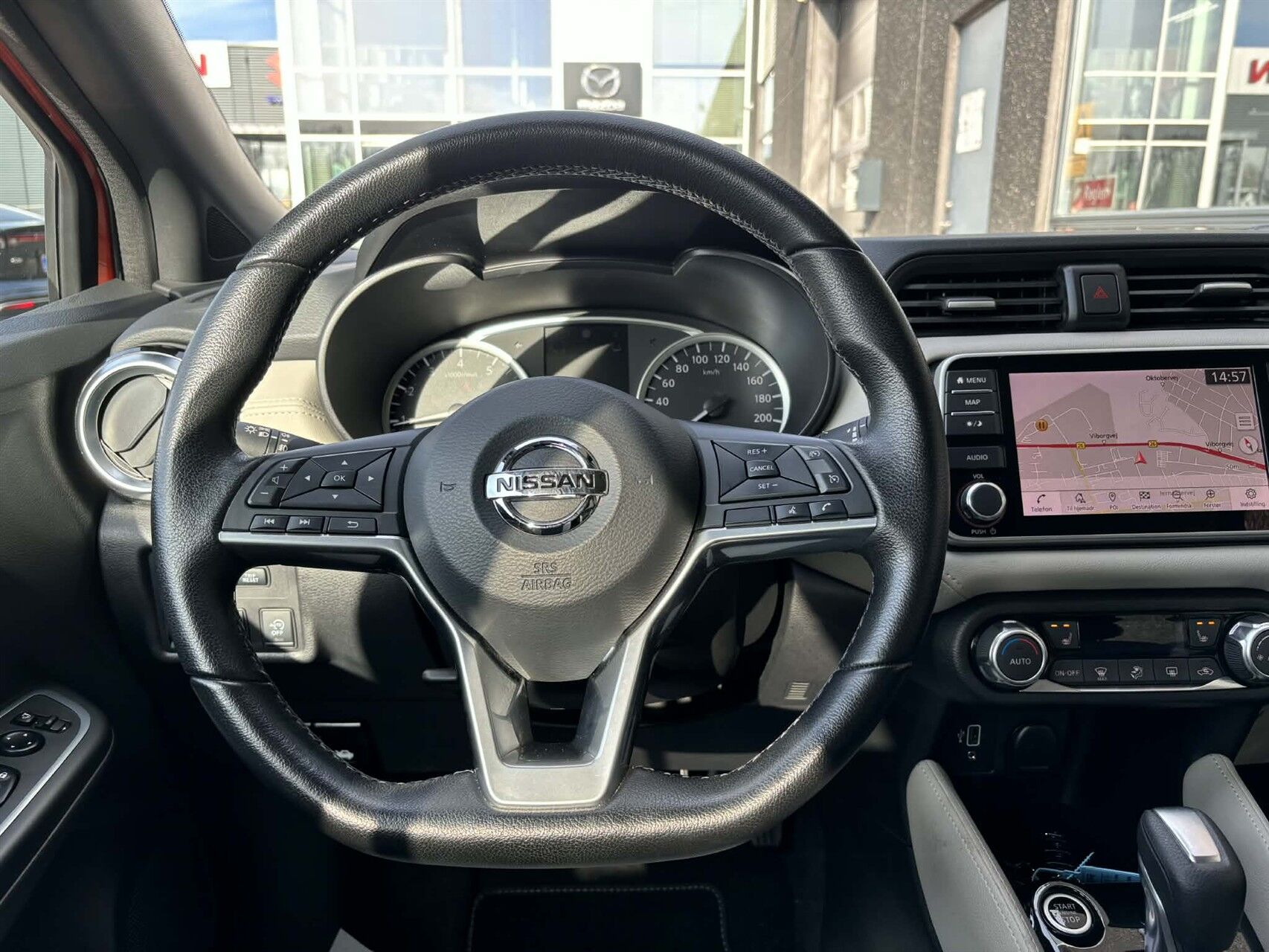 Billede af Nissan Micra 1,0 Tekna Navi X-Tronic 92HK 5d Trinl. Gear