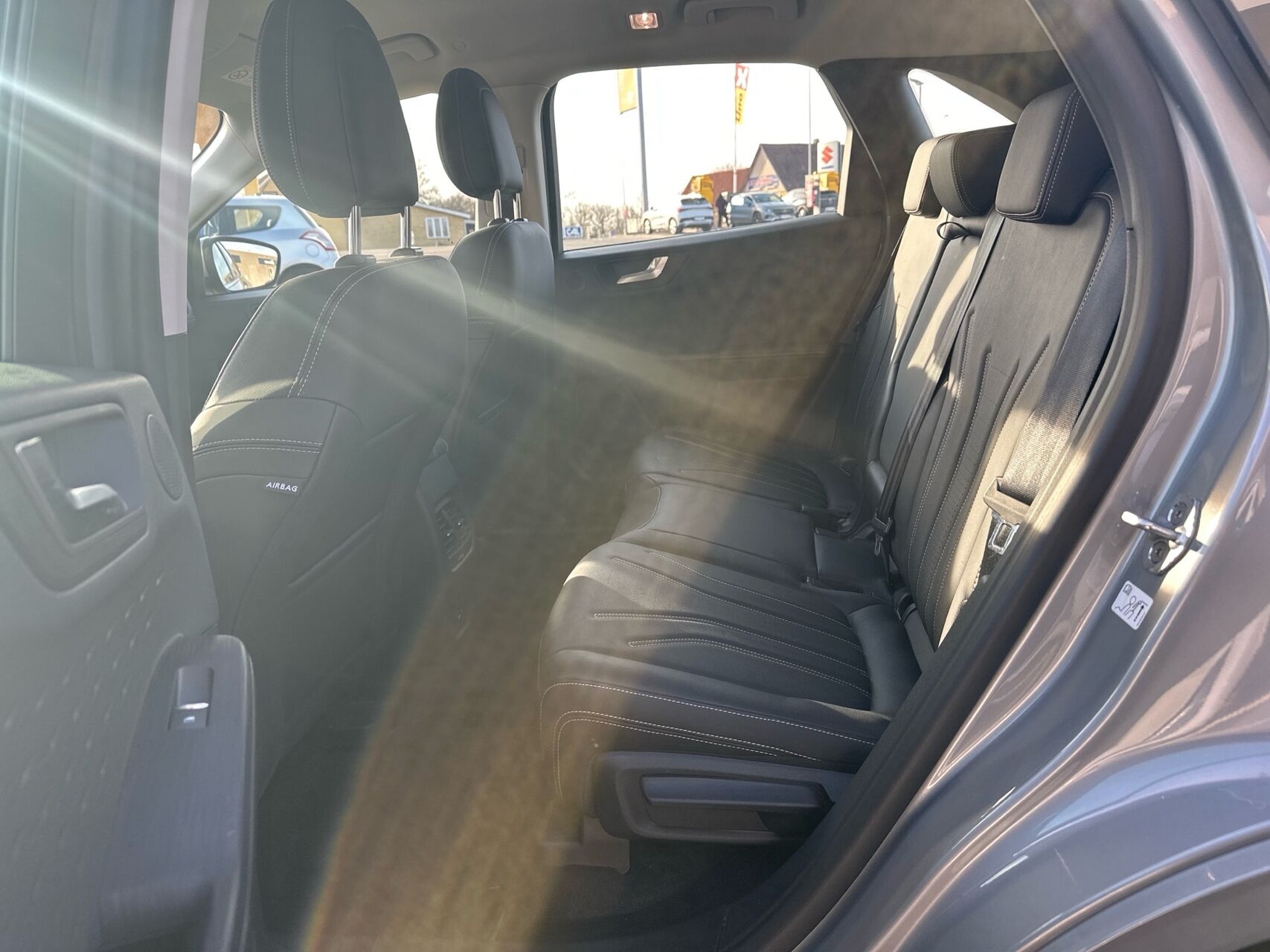 Billede af Ford Kuga 2,5 Plugin-hybrid Vignale CVT 225HK 5d Trinl. Gear