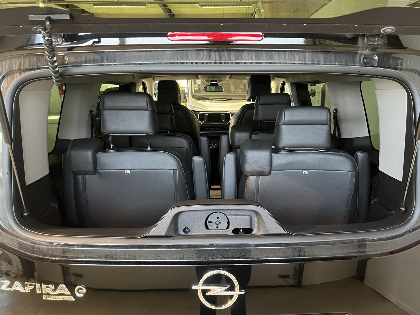 Billede af Opel Zafira-e Life L2 EL Ultimate 136HK Aut.