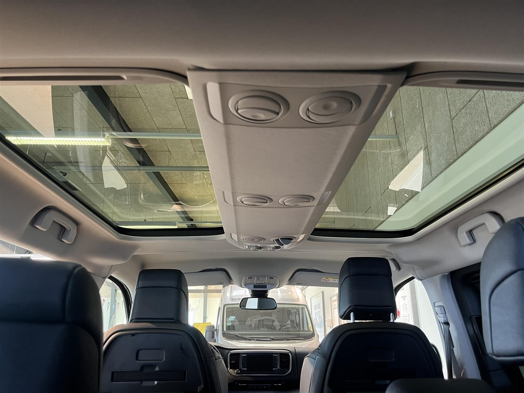 Billede af Opel Zafira-e Life L2 EL Ultimate 136HK Aut.