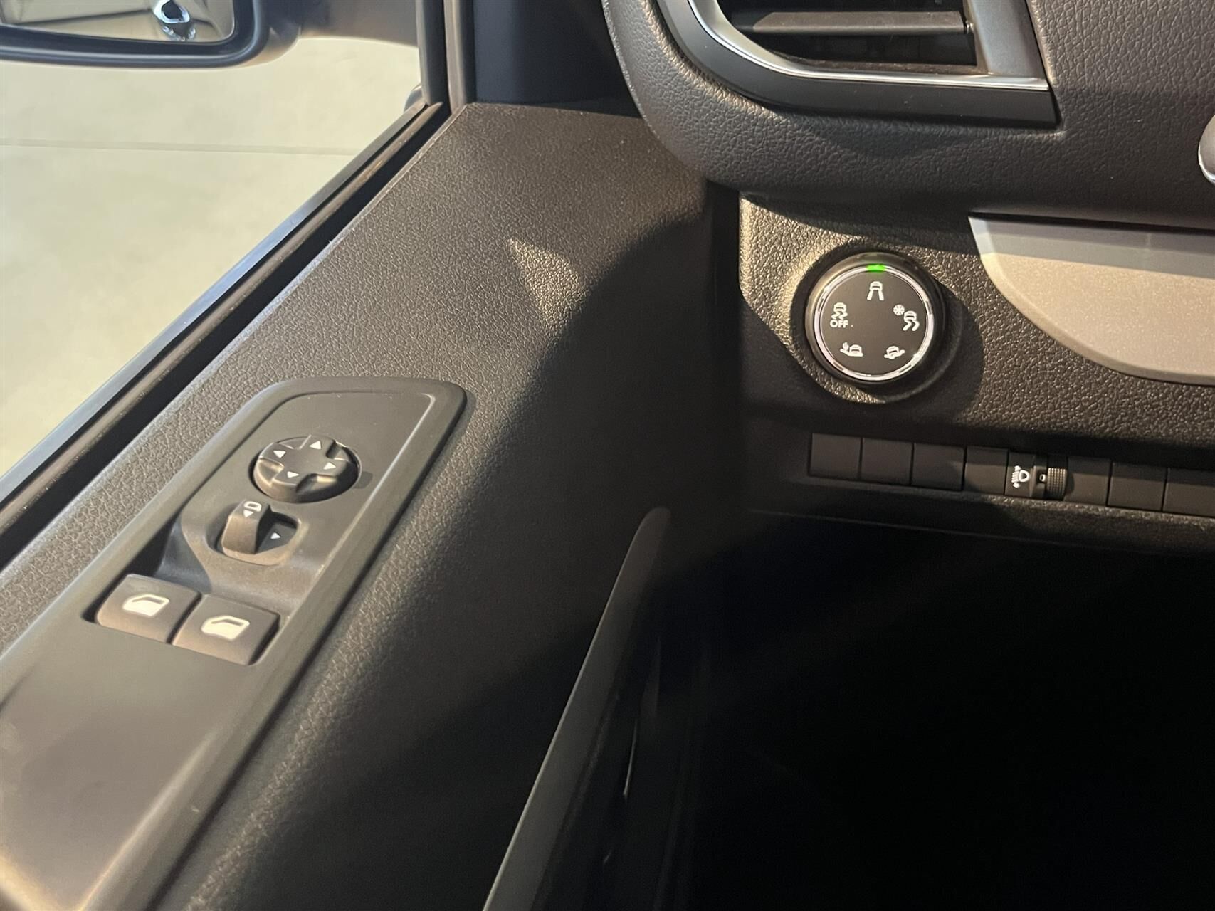 Billede af Opel Zafira-e Life L2 EL Ultimate 136HK Aut.