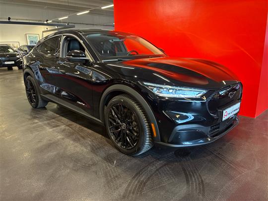 Ford Mustang Mach-E EL UR 294HK 5d Aut.