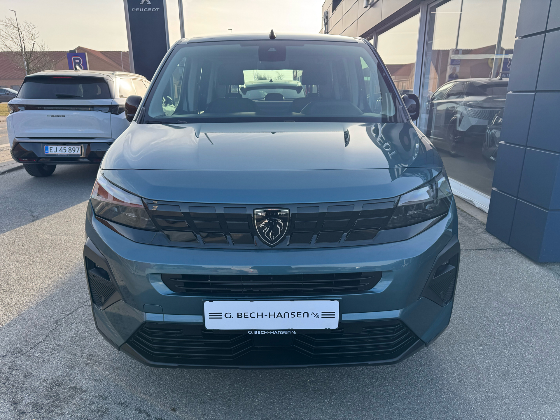 Billede af Peugeot e-Rifter L1 EL Allure 156HK Aut.