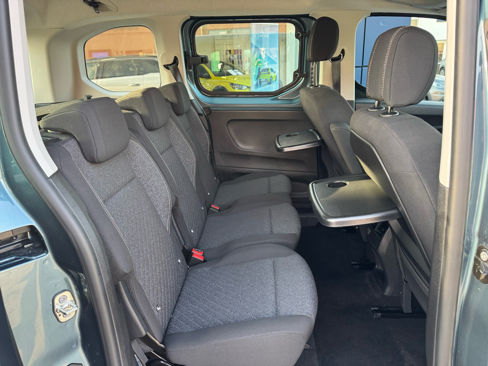 Billede af Peugeot e-Rifter L1 EL Allure 156HK Aut.