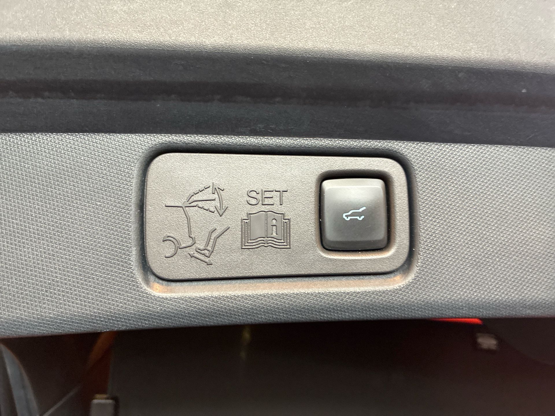 Billede af Ford Mustang Mach-E EL UR 294HK 5d Aut.