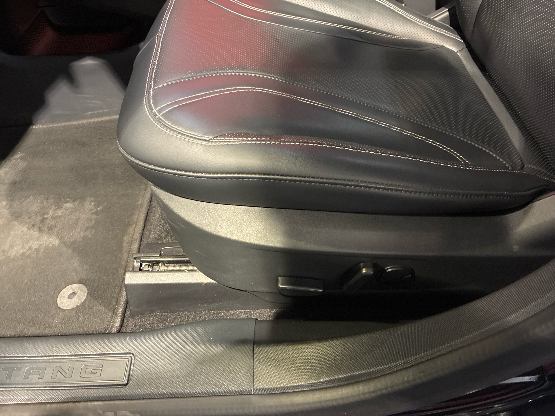 Billede af Ford Mustang Mach-E EL UR 294HK 5d Aut.