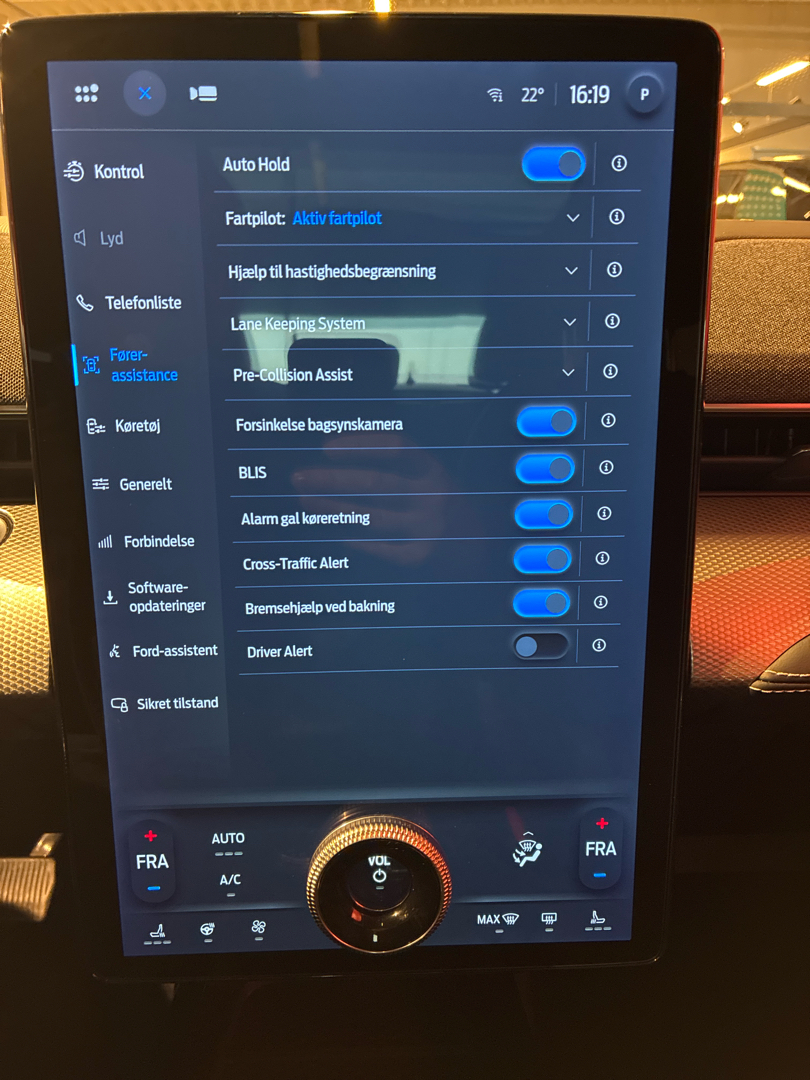 Billede af Ford Mustang Mach-E EL UR 294HK 5d Aut.