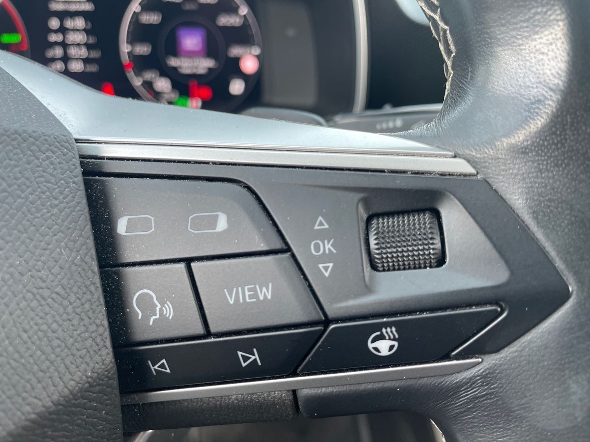 Billede af Seat Leon Sportstourer 1,4 e-Hybrid Xcellence DSG 204HK Stc 6g Aut.