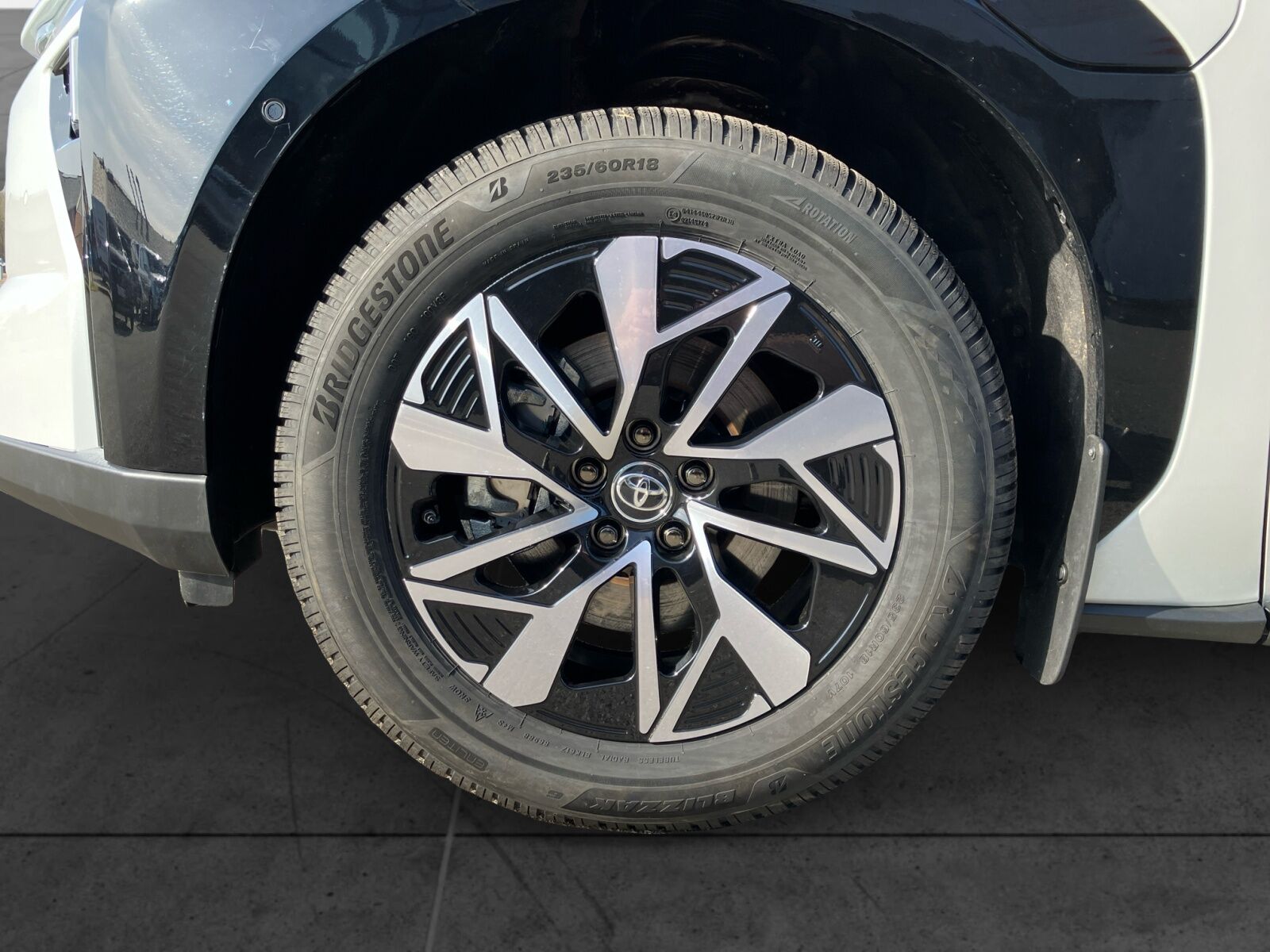 Billede af Toyota BZ4X EL Executive 224HK 5d Aut.