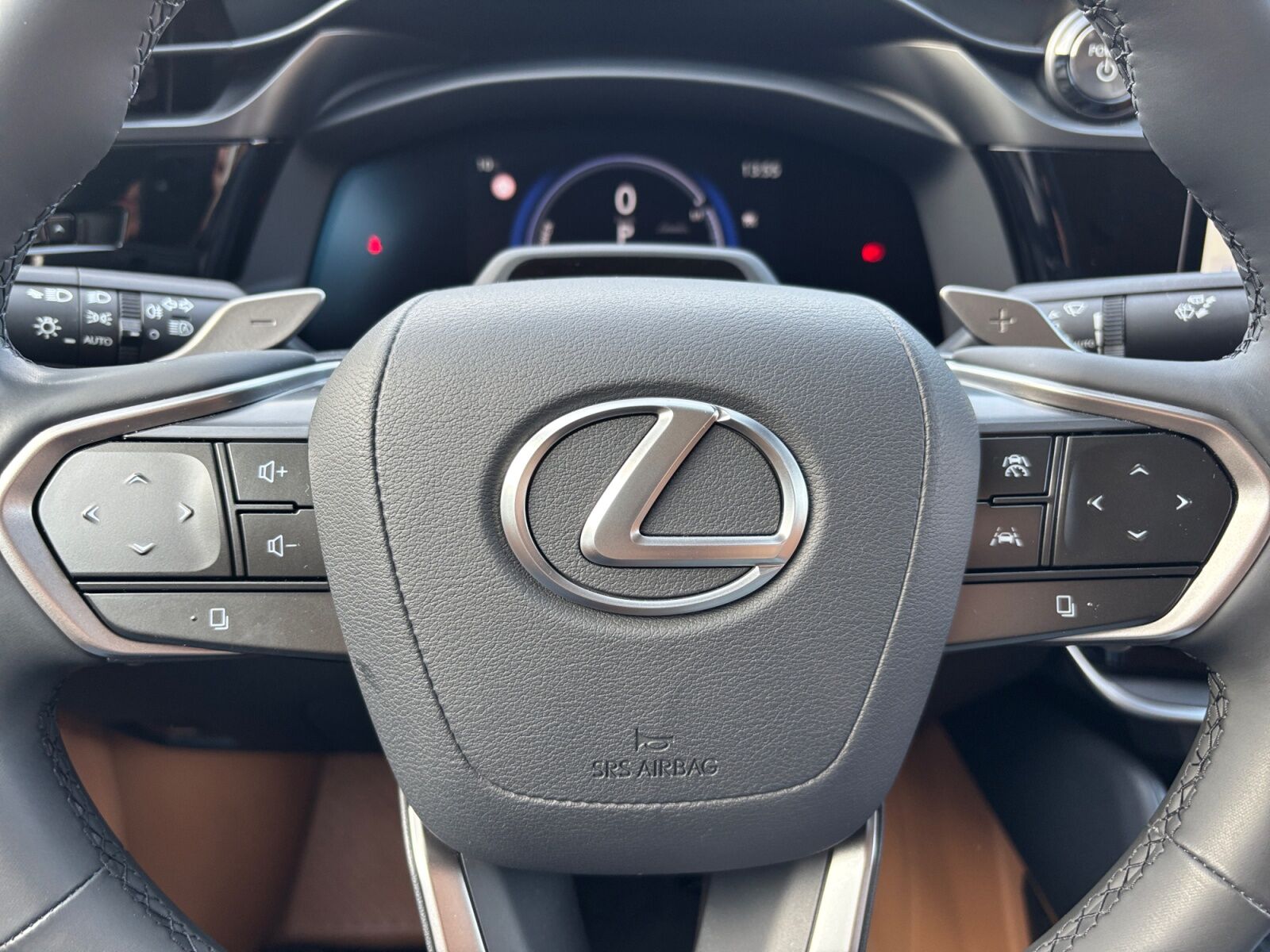 Billede af Lexus RZ 300e EL Luxury 204HK 4d Aut.