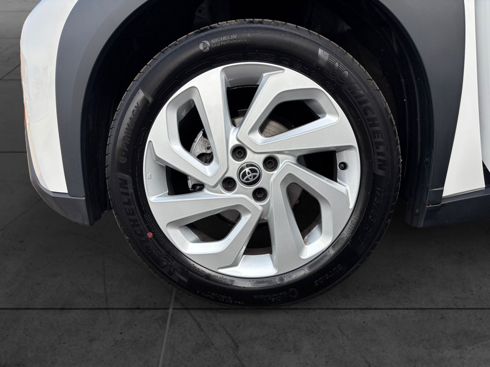 Billede af Toyota Aygo X 1,0 VVT-I Active 72HK 5d