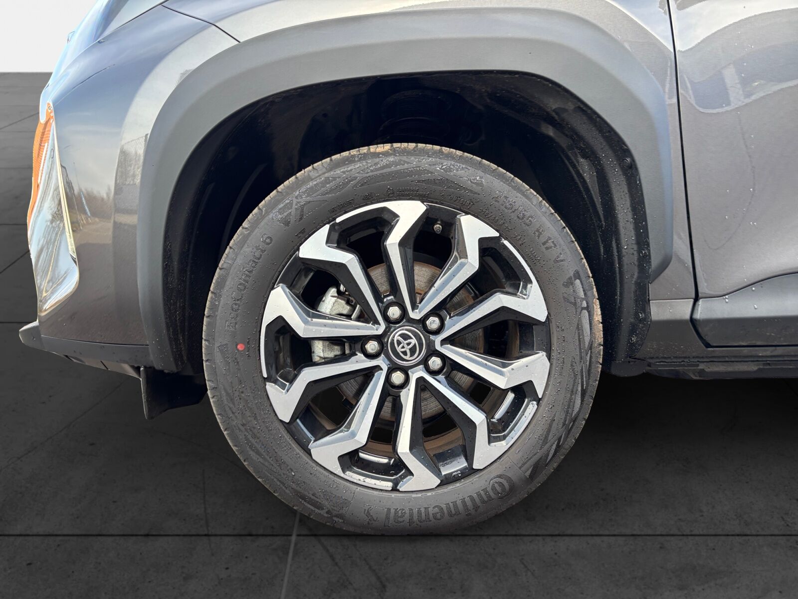 Billede af Toyota Yaris Cross 1,5 Hybrid Style Safety 116HK 5d Trinl. Gear