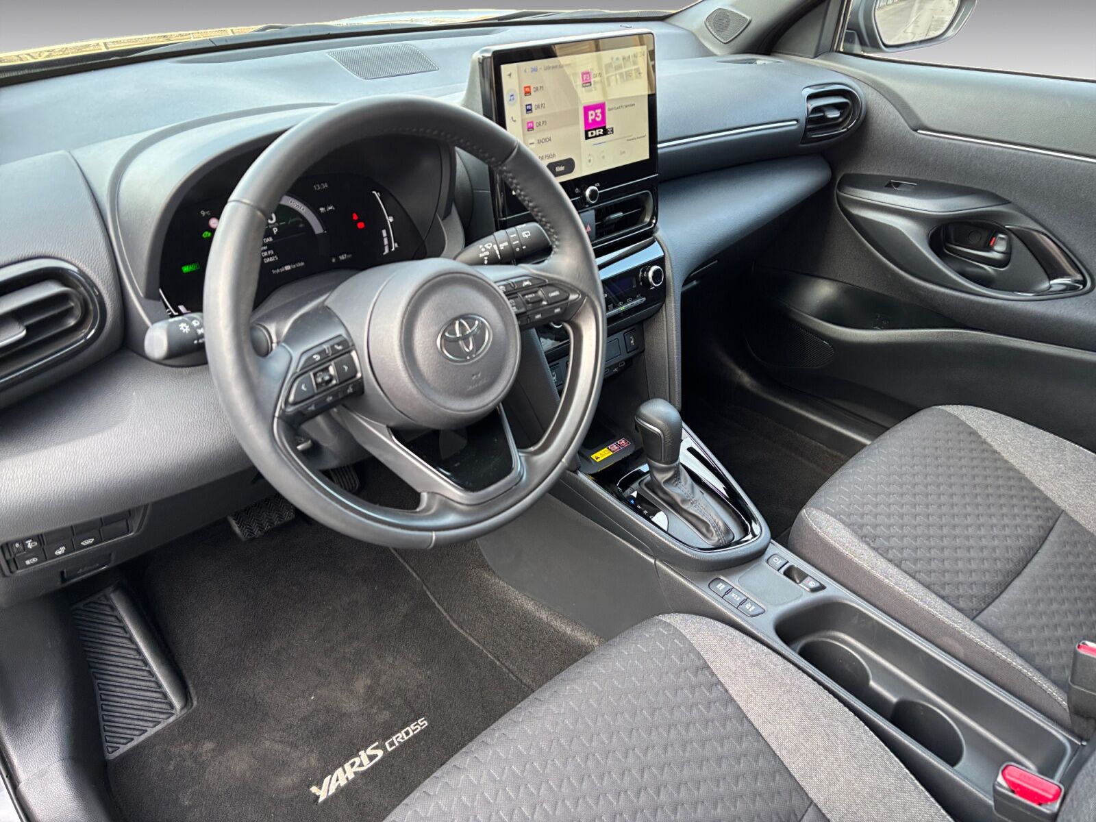 Billede af Toyota Yaris Cross 1,5 Hybrid Style Safety 116HK 5d Trinl. Gear