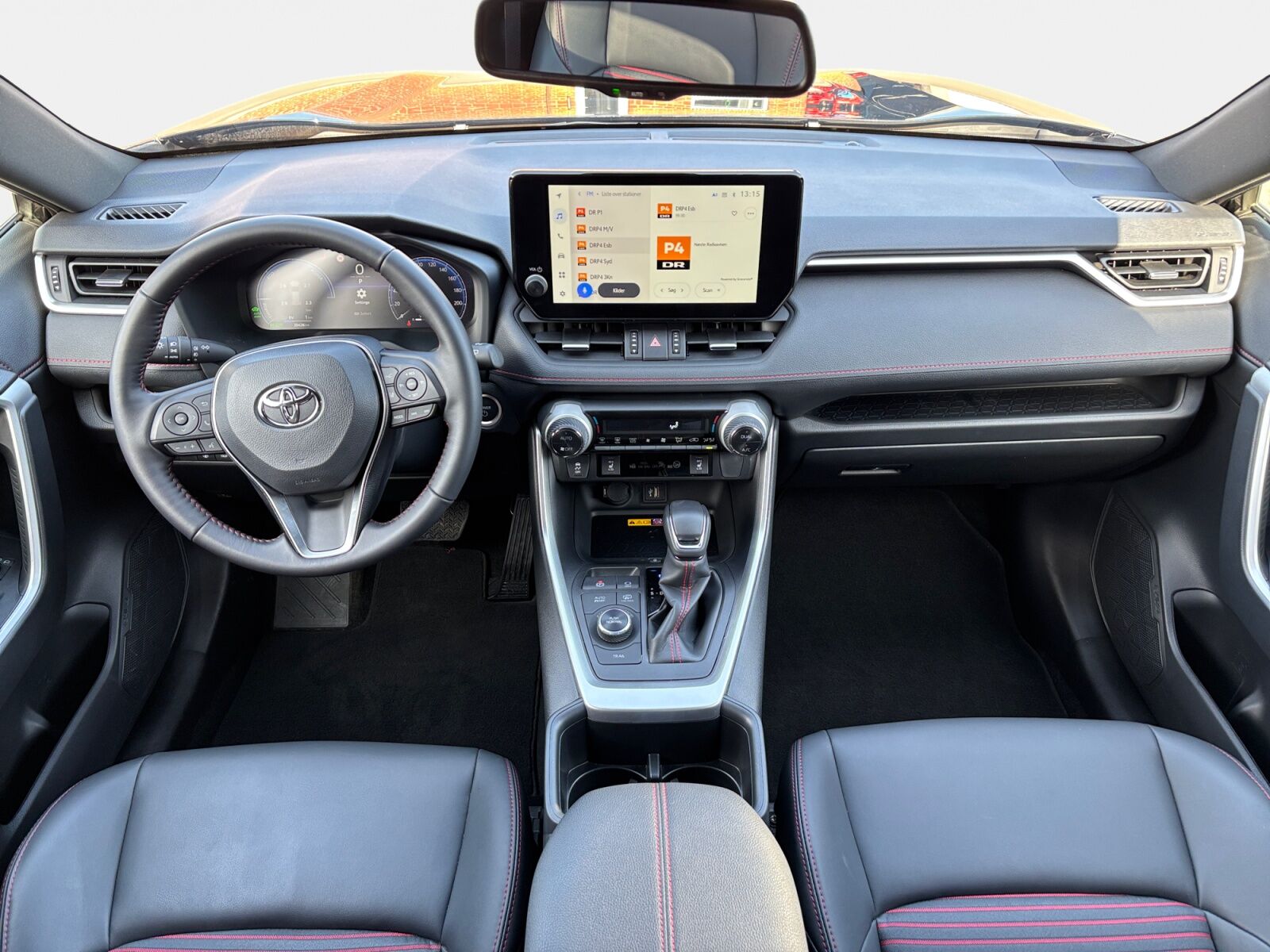 Billede af Toyota RAV4 Plug-in 2,5 Plugin-hybrid Active Comfort AWD 306HK 5d 6g Aut.