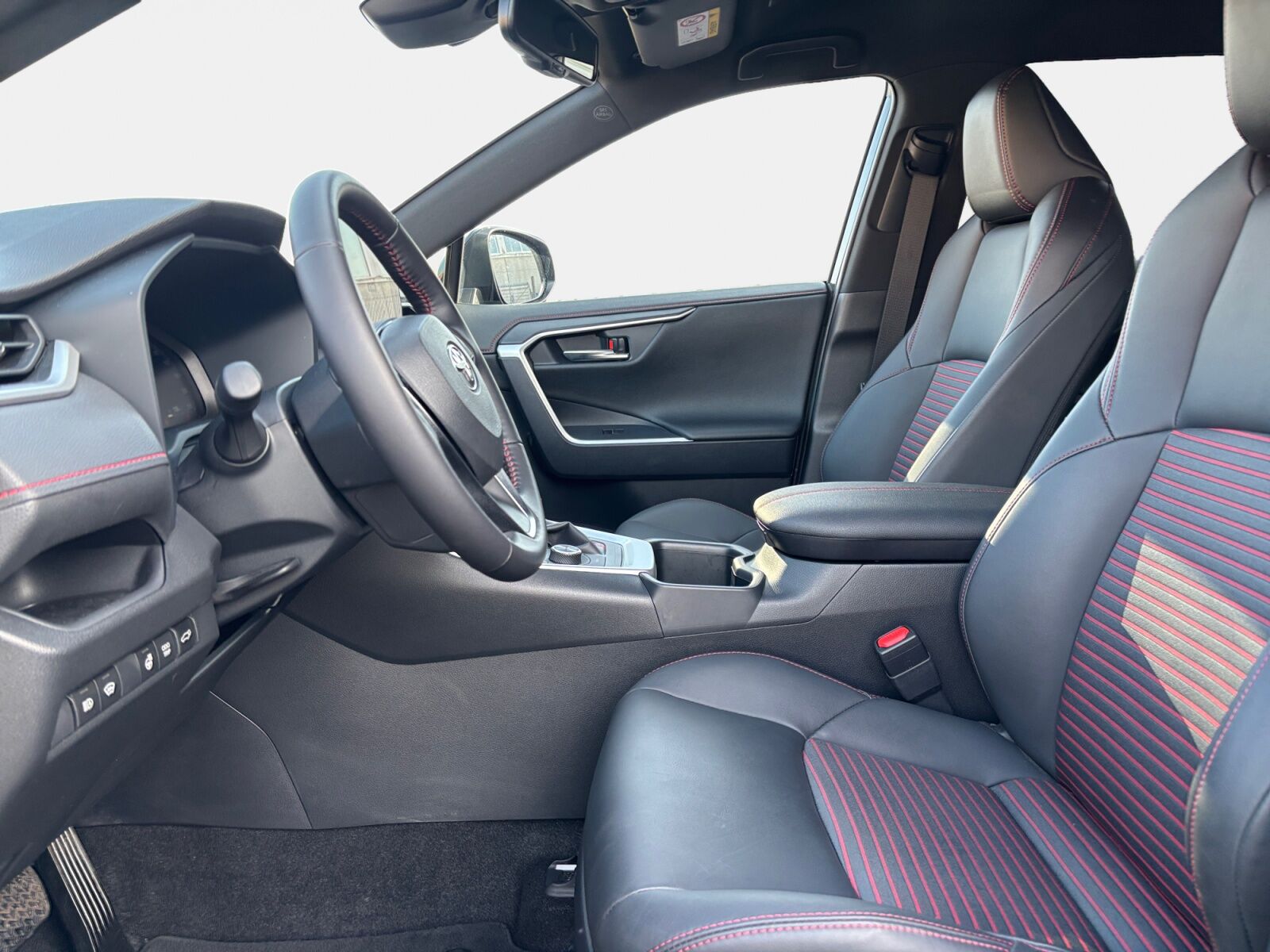 Billede af Toyota RAV4 Plug-in 2,5 Plugin-hybrid Active Comfort AWD 306HK 5d 6g Aut.