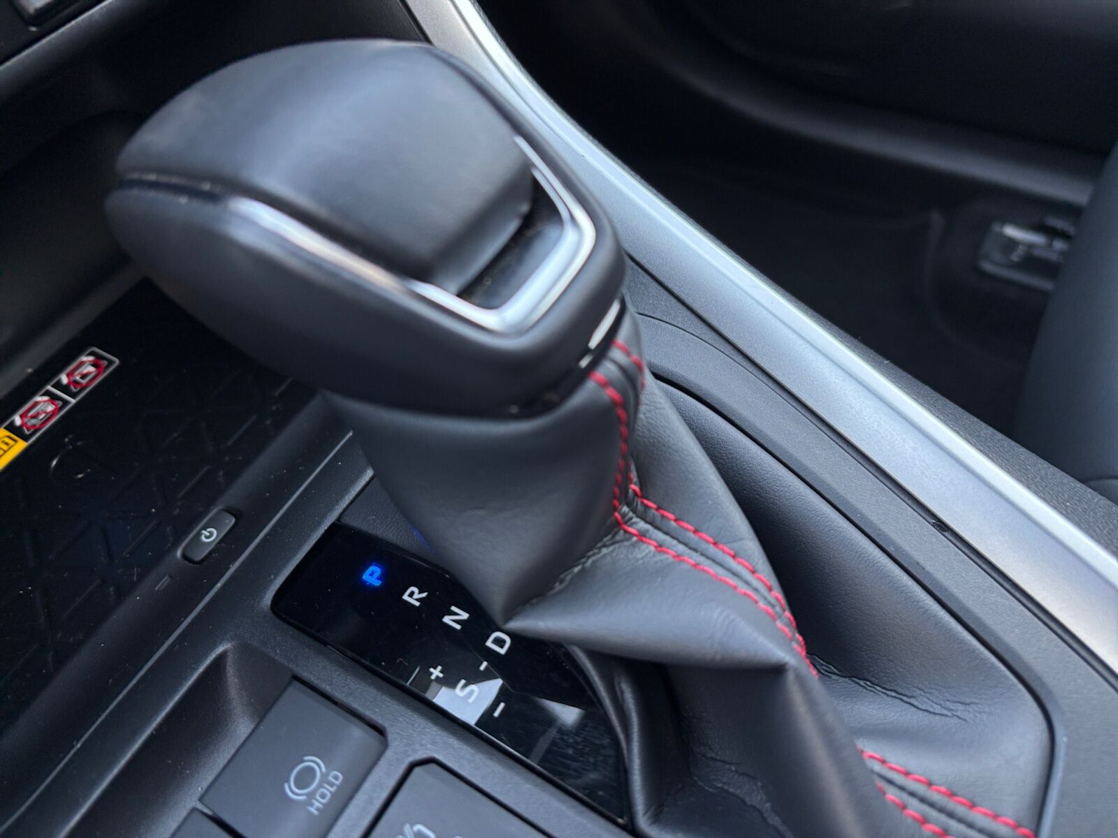 Billede af Toyota RAV4 Plug-in 2,5 Plugin-hybrid Active Comfort AWD 306HK 5d 6g Aut.