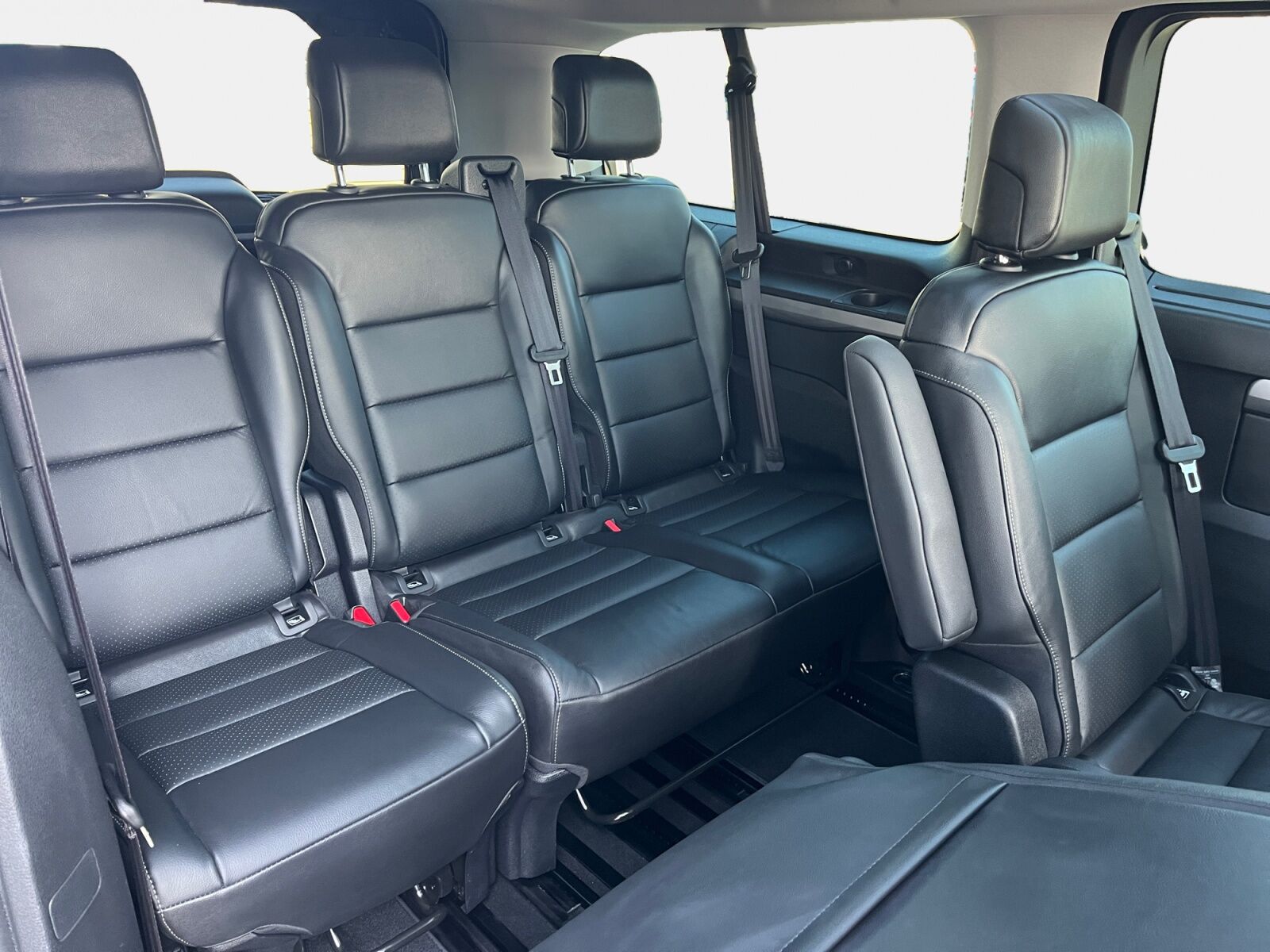 Billede af Toyota Proace Verso Electric Long EL Family m/Dobbelt skydedør, Bagklap 136HK Aut.