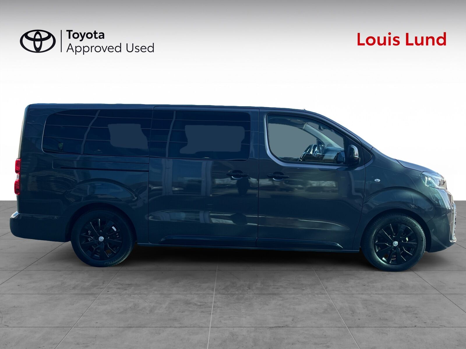 Billede af Toyota Proace Verso Electric Long EL Family m/Dobbelt skydedør, Bagklap 136HK Aut.