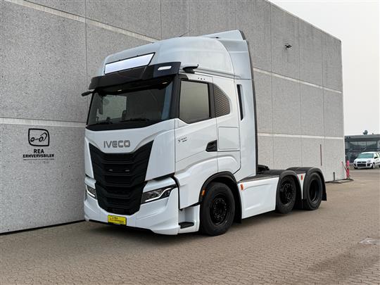Iveco S-Way 12,9 D AS440S49-E6e Twinsteer 530HK 12g Aut.