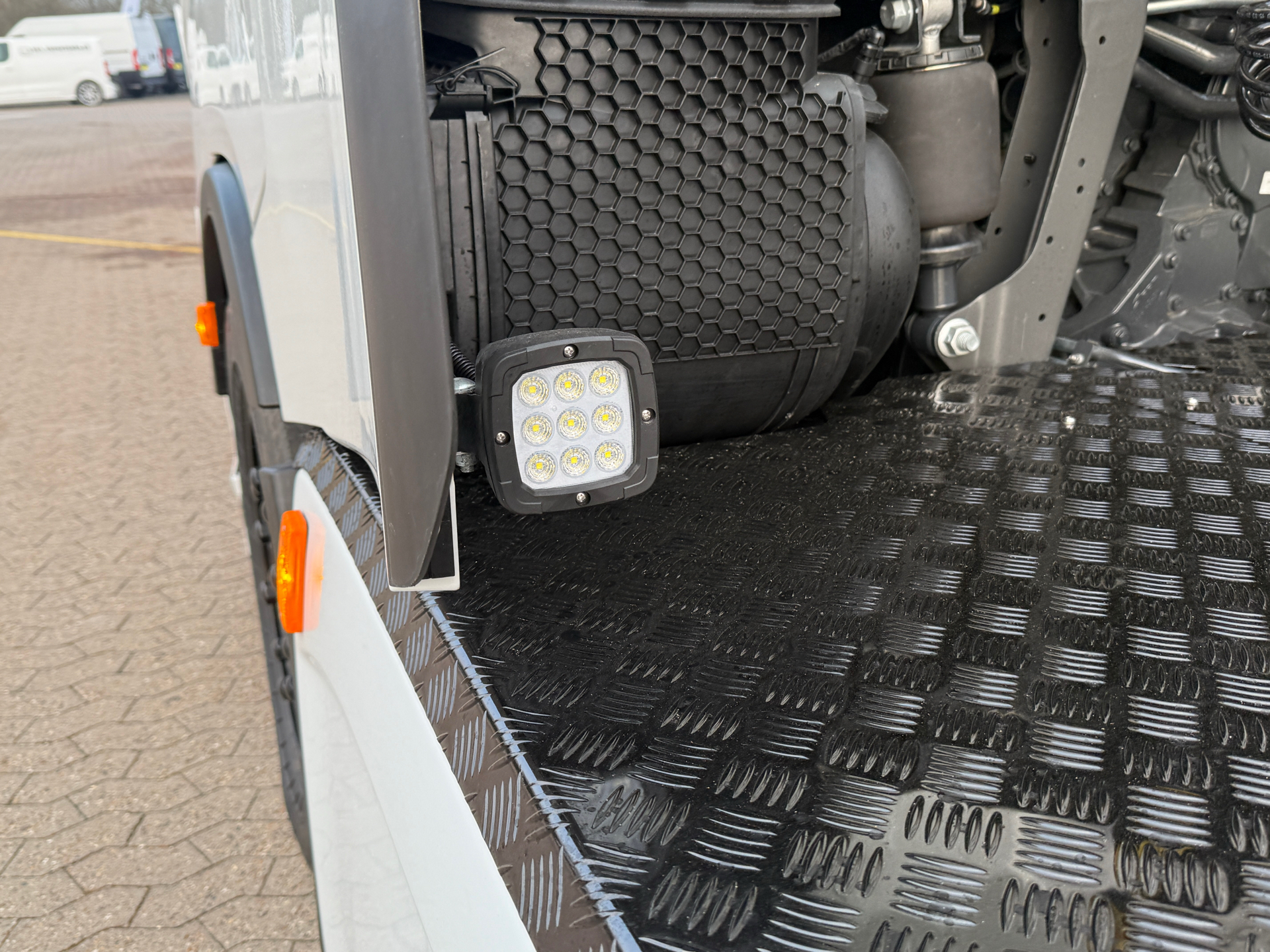 Billede af Iveco S-Way 12,9 D AS440S49-E6e Twinsteer 530HK 12g Aut.