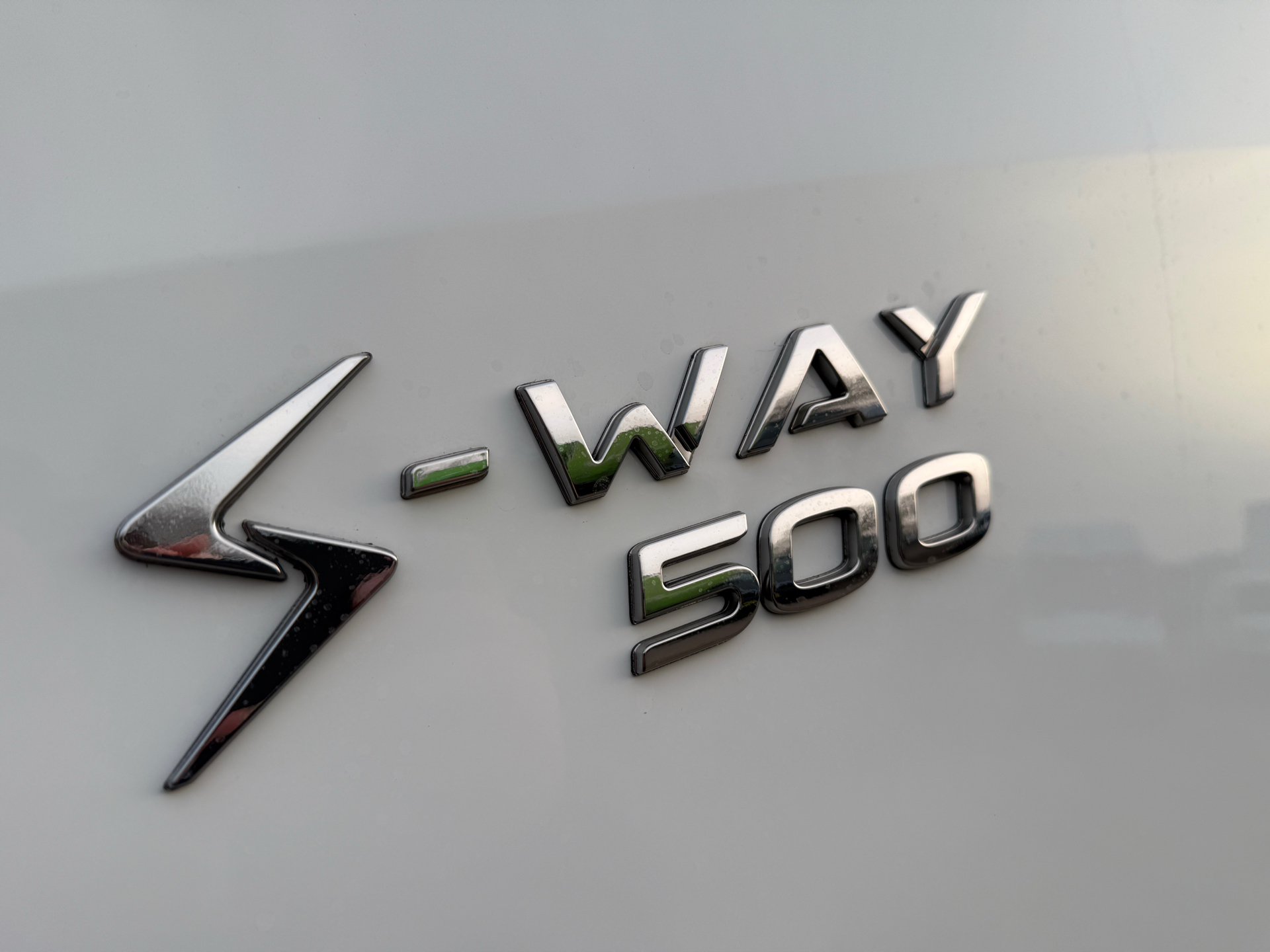 Billede af Iveco S-Way 12,9 D AS440S49-E6e Twinsteer 530HK 12g Aut.
