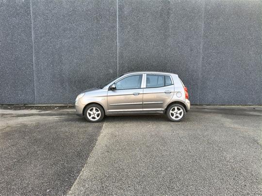 Kia Picanto 1,1 Active 65HK 5d