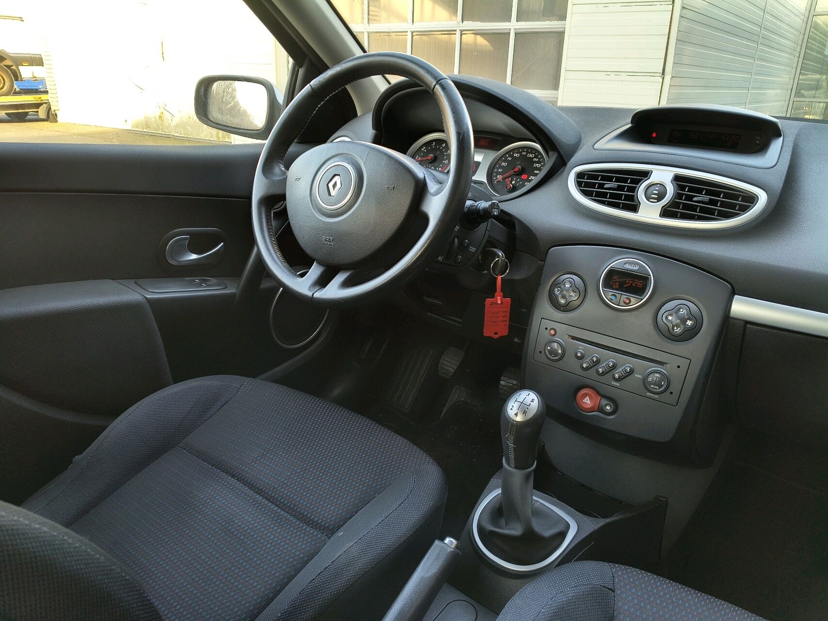 Billede af Renault Clio 1,6 Dynamique 110HK 5d