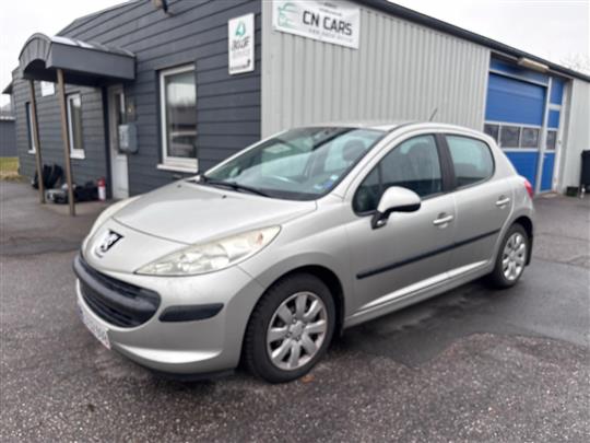 Peugeot 207 1,4 XR Plus 88HK 3d