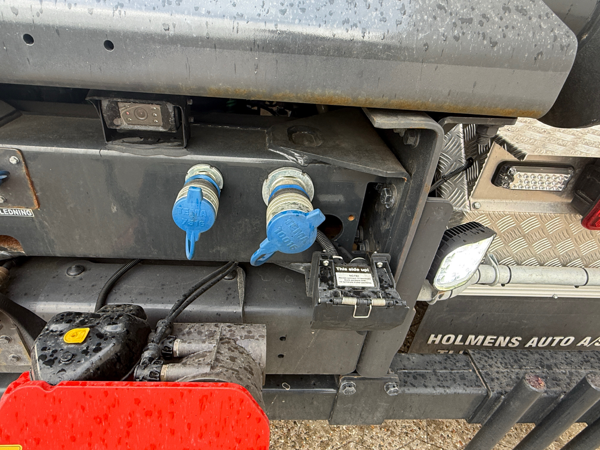 Billede af Iveco S-Way 5,7 D AS280X57-E6e 570HK 16g Aut.