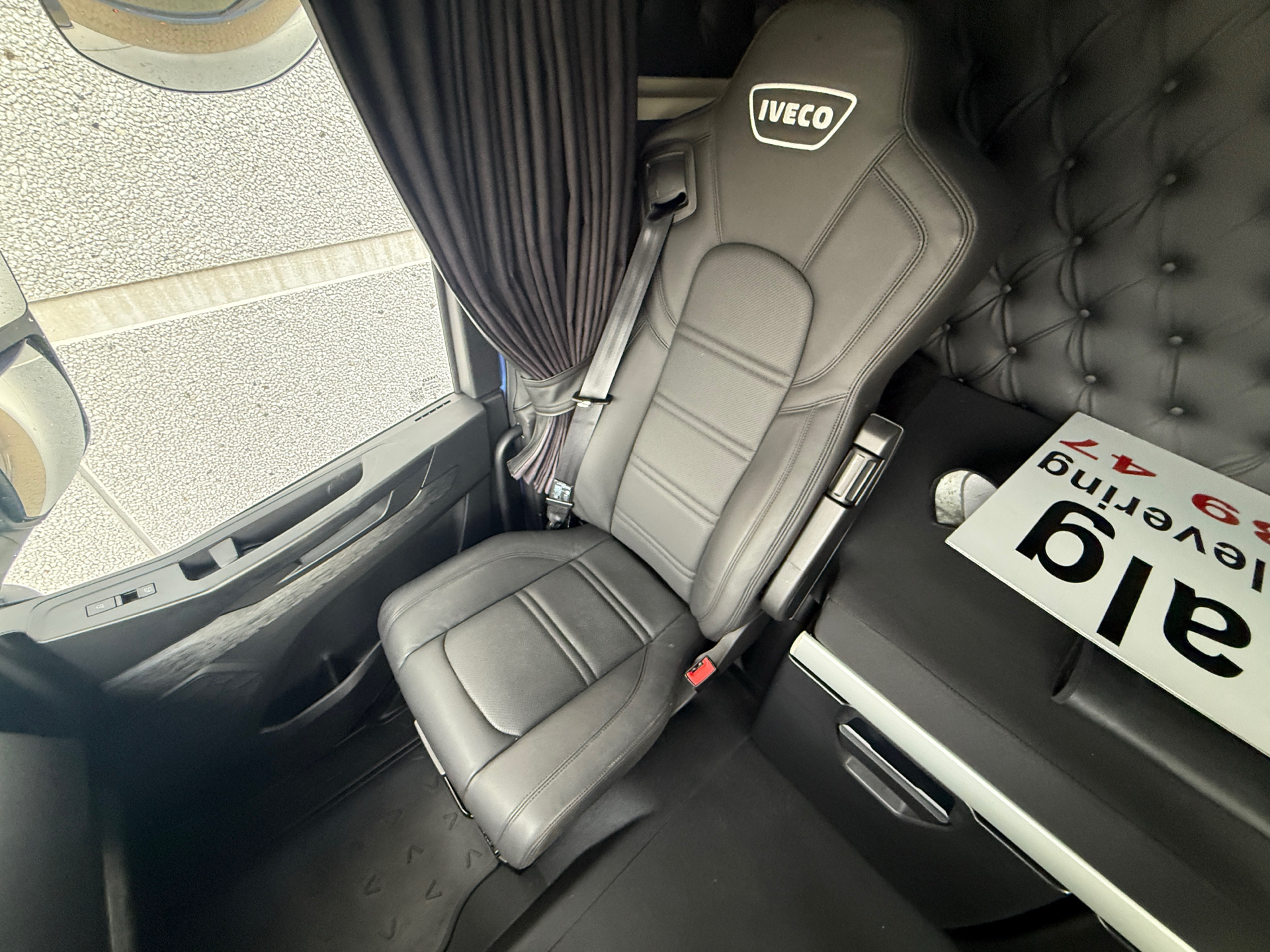 Billede af Iveco S-Way 5,7 D AS280X57-E6e 570HK 16g Aut.