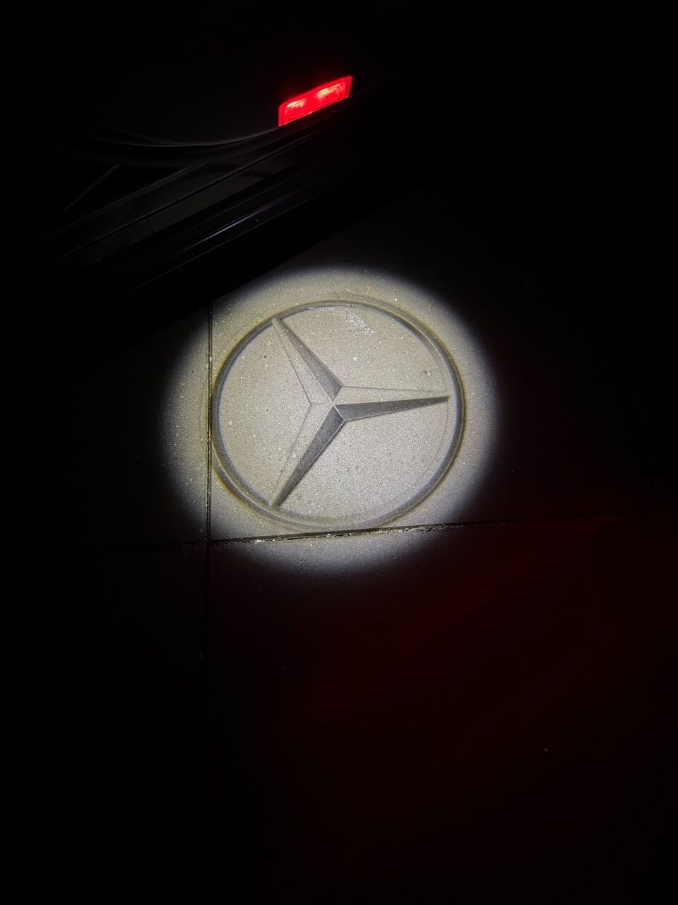 Billede af Mercedes-Benz EQB 250 EL AMG Line 7 sæder 190HK 5d Aut.