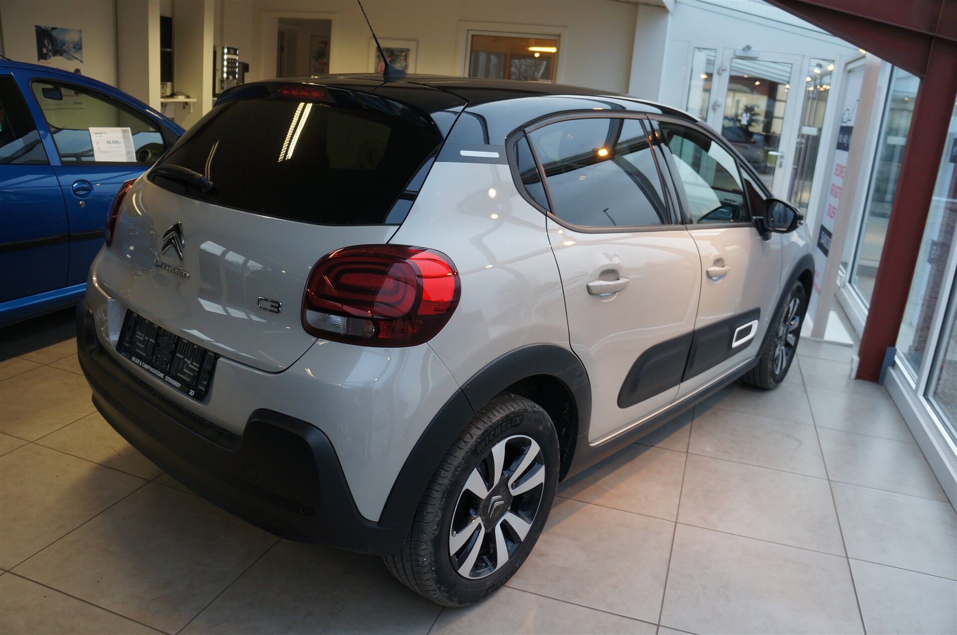Billede af Citroën C3 1,2 PureTech Shine 83HK 5d