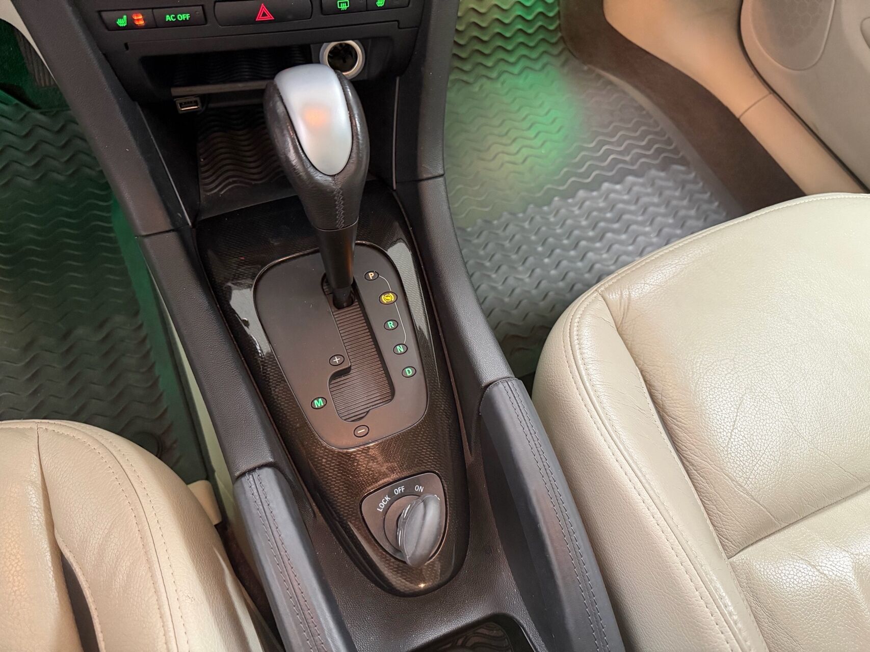 Billede af Saab 9-3 2,0 T Aero 210HK Stc Aut.