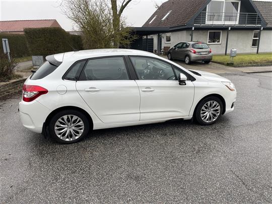 Citroën C4 1,6 Blue HDi Seduction start/stop 120HK 5d 6g