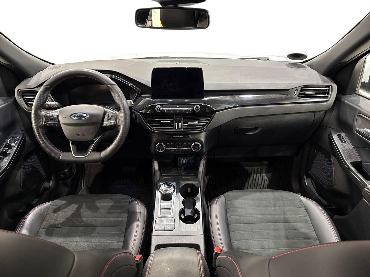 Billede af Ford Kuga 2,5 Plugin-hybrid ST-Line X CVT 225HK 5d Trinl. Gear