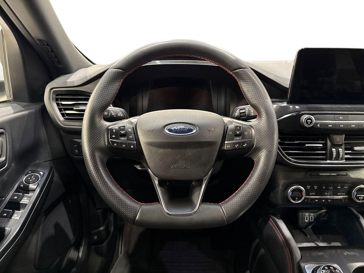 Billede af Ford Kuga 2,5 Plugin-hybrid ST-Line X CVT 225HK 5d Trinl. Gear