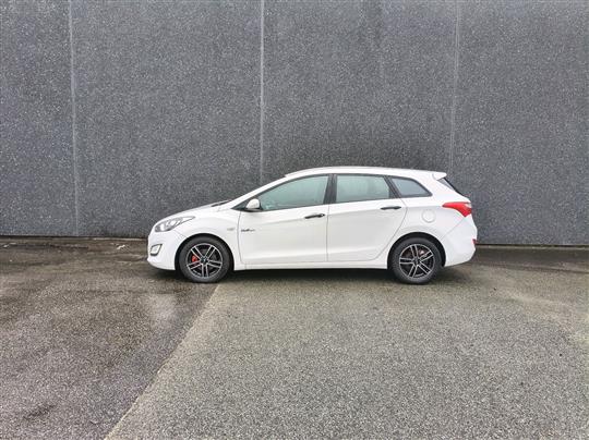 Hyundai i30 Cw 1,6 CRDi Comfort Go ISG 110HK Stc 6g