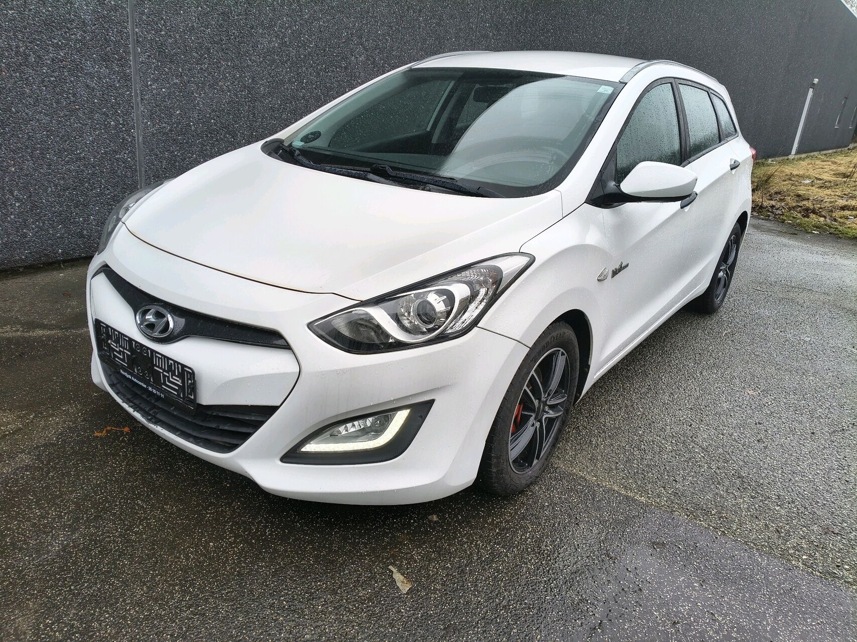 Billede af Hyundai i30 Cw 1,6 CRDi Comfort Go ISG 110HK Stc 6g