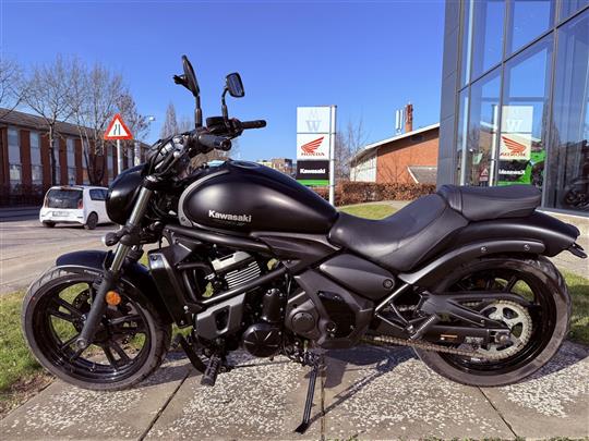 Kawasaki Vulcan S 649 BK1 61HK 6g